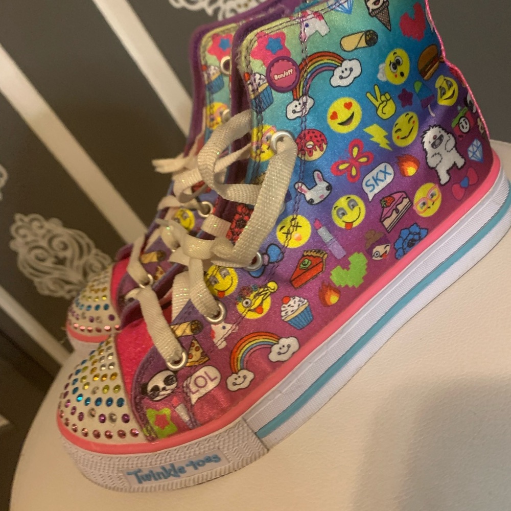 Skechers Twinkle Toes high top sneakers size 4